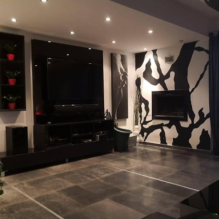 Fine Designed Flat 302 Apartment Larnaca Ngoại thất bức ảnh