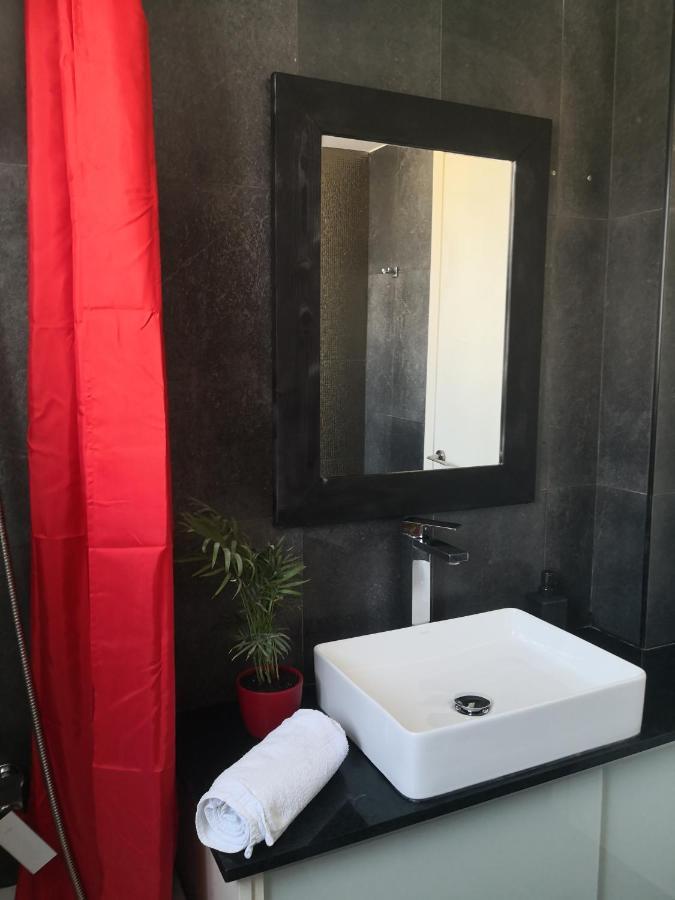 Fine Designed Flat 302 Apartment Larnaca Ngoại thất bức ảnh