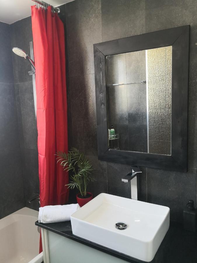 Fine Designed Flat 302 Apartment Larnaca Ngoại thất bức ảnh